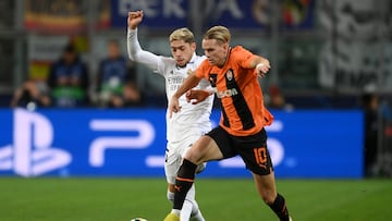 Federico Valverde y Mykhaylo Mudryk.