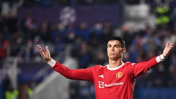 Manchester United&#039;s Portugal&#039;s forward Cristiano Ronaldo reacts during the UEFA Champions League group F football match between Atalanta and Manchester United at the Azzurri d&#039;Italia stadium, in Bergamo, on November 2, 2021. (Photo by Marco