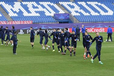 Simeone: "Torres will start"