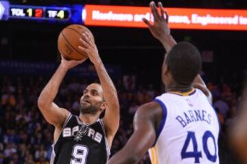 Tony Parker y Harrison Barnes.