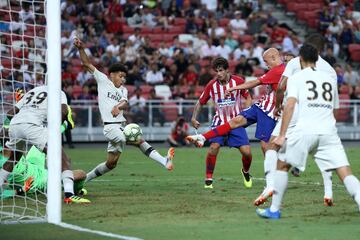 PSG 2-1 Atlético de Madrid | Víctor Mollejo recortó las distancias y puso el 2-1 en el marcador aprovechando un rechace en el área. 