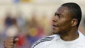 <b>QUIERE QUEDARSE.</b> "He firmado cinco temporadas y seguro que ganaré cosas, por mi parte nunca faltó empeño y dedicación y siempre voy a continuar dándolo".