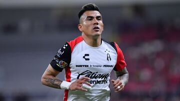 Luis Reyes of Atlas during the 12th round match between Atlas and Mazatlan FC as part of the Liga BBVA MX, Torneo Apertura 2024 at Jalisco Stadium on October 18, 2024 in Guadalajara, Jalisco, Mexico.