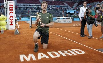 No gustó a la afición española que llenó La Caja Mágica ver como Nadal perdía la final ante Andy Murray que volvió a levantar el Masters madrileño por segunda vez.
