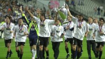 Ya hubo final española un 24 de mayo: Madrid-Valencia en 2000