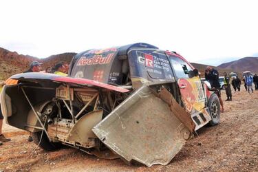 As¨ª llegaron Al-Attiyah y su Toyota tras su KO en el Dakar