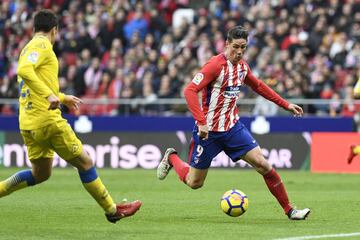 Fernando Torres marca el 2-0.