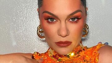Jessie J hospitalizada de urgencia por una secuela del cáncer de mama: “Me cuesta respirar”