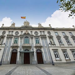 El Tribunal Supremo dicta sentencia: los bancos no podrán cobrar comisión e interés a la vez por una deuda