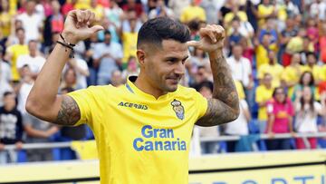 Vitolo, en su presentación como jugador de la UD Las Palmas.