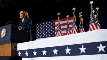 U.S. Vice President Kamala Harris addresses a crowd of supporters during her first campaign event as a candidate for president at West Allis High School in West Allis, Wisconsin, U.S., July 23, 2024. REUTERS/Kevin Mohatt