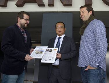 Mr. Chen brinda con AS: "Feliz Navidad a todos los pericos"