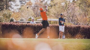 “Se juega al golf diferente con la vida solucionada”