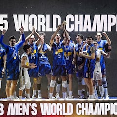 Italia revalida su título de campeón del mundo y se convierte en la selección más laureada