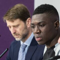 Gómez lima los detalles de la llegada de Guardiola