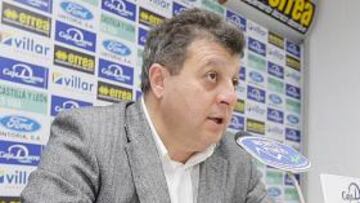 <b>CRÍTICO. </b>El consejero delegado, Víctor Martín Andrés, analizó la situación económica de los clubes.