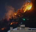 Incendio en el Cerro San Cristóbal: surge rebrote y bomberos acude al lugar
