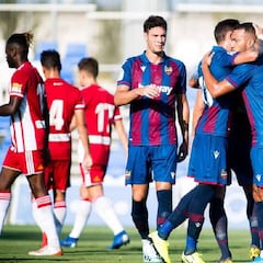 Vezo y Rochina firman la segunda victoria del Levante