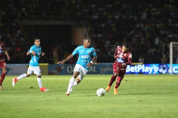 Después de tener una ventaja de dos goles, Medellín siguió atacando el área del Tolima.  