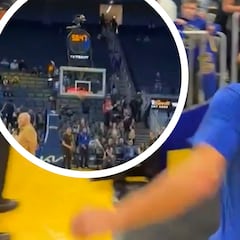 Curry pulls off mind-blowing tunnel shot before the game