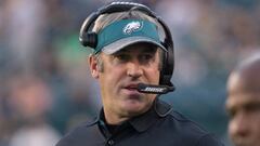 Sep 1, 2016; Philadelphia, PA, USA; Philadelphia Eagles head coach Doug Pederson during the first quarter against the New York Jets at Lincoln Financial Field. Mandatory Credit: Bill Streicher-USA TODAY Sports