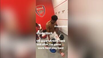 Inglaterra en shock con Emery de nuevo por este vídeo de Aubameyang en el vestuario tras ganar al Burnley