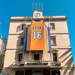 El 16 de Pau Gasol ya luce en Sant Boi