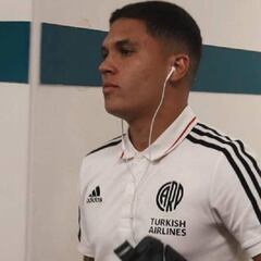 Ajax vende a Hakim Ziyech, ¿llegará Juanfer Quintero?