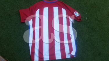 La nueva camiseta del Atleti, un homenaje al Vicente Calderón