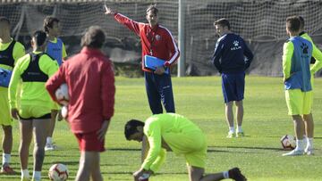 Leo Franco, durante un entrenamiento del Huesca.