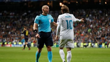 Marciniak, el árbitro al que una expulsión le cambió la vida, dirigirá el Real Madrid-Chelsea.