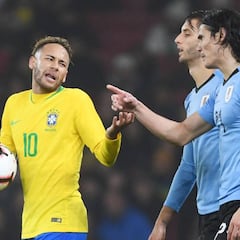 Neymar muestra su enfado por tergiversar el pique con Cavani