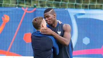 Griezmann y Pogba en un entrenamiento de la selección de Francia durante la Eurocopa 2016.
