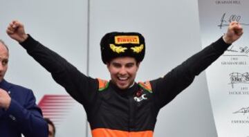 Sergio Perez celebrando su tercera posición en el circuito de Sochi.