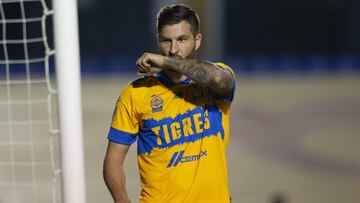 Gignac llega a 200 partidos en Liga MX y lo celebra marcando