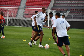 La Selección Colombia entrenó en el Estadio Nacional de Chile antes de enfrentar a la Roja de Reinaldo Rueda por la fecha 2 de Eliminatorias.