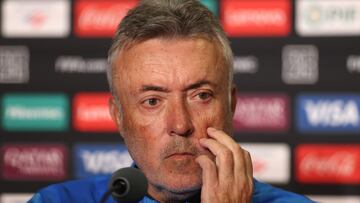 PASADENA, CALIFORNIA - JUNE 24: CF Monterrey Head Coach Domenec Torrent faces the media during the Press Conference ahead of their FIFA Club World Cup 2025 match against Urawa Red Diamonds at Rose Bowl Stadium on June 24, 2025 in Pasadena, California.   Stu Forster/Getty Images/AFP (Photo by Stu Forster / GETTY IMAGES NORTH AMERICA / Getty Images via AFP)