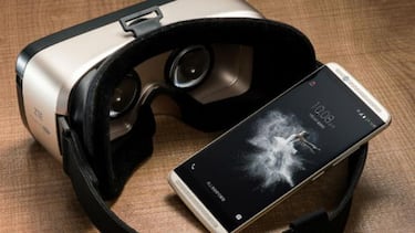 ZTE presenta su nuevo Axon 7 junto a las gafas ZTE VR