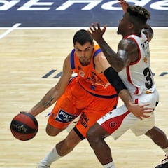 El Valencia Basket arrasa al Zaragoza en la segunda mitad