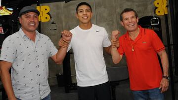 &Oacute;scar de la Hoya, Jaime Mungu&iacute;a y Julio C&eacute;sar Ch&aacute;vez.