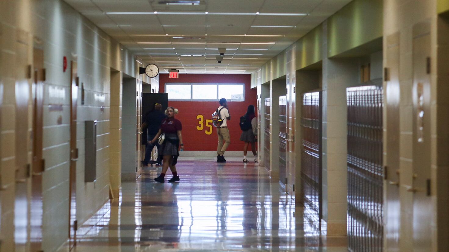 School hair rules tighten: Country prohibits certain hairstyles for School hair rules tighten: Country prohibits certain hairstyles for
