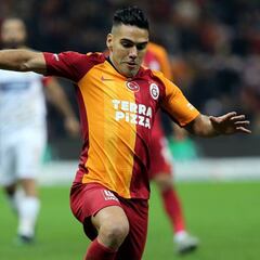 ¿Cómo le ha ido a Falcao en las segundas partes del año?