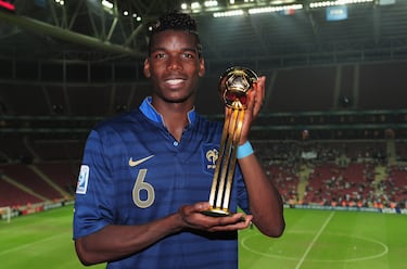 Se hizo una estrella en la Juventus hasta el punto de convertirse en el fichaje más caro de la historia en 2016, cuando firmó con el United. Clave en la Francia campeona del mundo en 2018, su carrera se fue truncando poco a poco hasta tocar fondo en 2023, cuando le sancionaron por dar positivo en testosterona. Tras dos años inhabilitado, este verano fichó por el Mónaco.