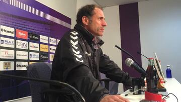 Alberto espera que su equipo tenga carácter en Mendizorroza