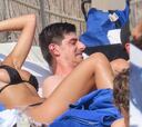 Courtois disfruta de sus vacaciones en Ibiza