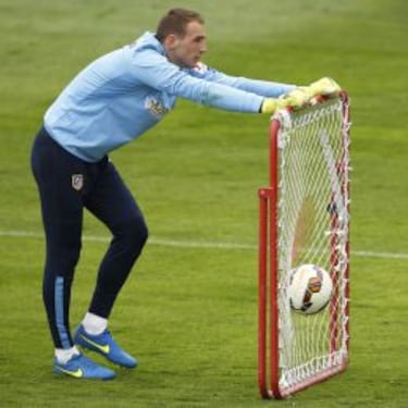 El día de Oblak y Raúl Jiménez