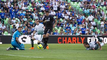 Djaniny lidera a Santos en nueva decepción del Cruz Azul