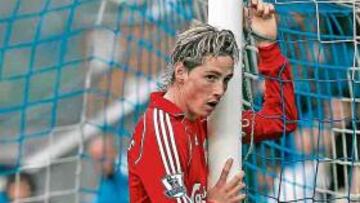 <b>NO TUVO SUERTE. </b>Fernando Torres no encontró el gol ayer.
