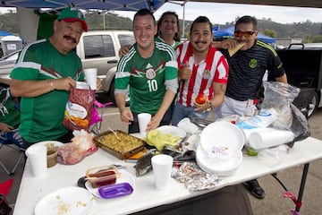 Así se vive el México vs El Salvador en el Qualcomm Stadium