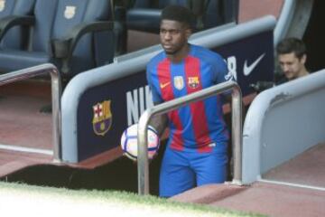 El francés fue aclamado por los aficionados que estuvieron presentes en el Camp Nou.
